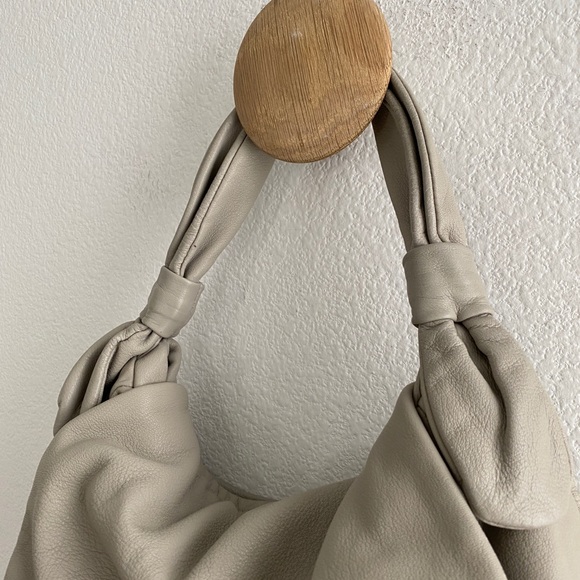 Marc by Marc Jacobs Large Taupe Shoulder Bag - Picture 3 of 14